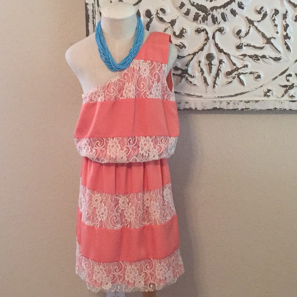 Gianni Bini Coral/Lace One Shoulder Dress